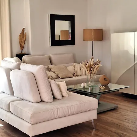 Etage Proche Bord De Quartier Boulouris Сен-Рафаэль